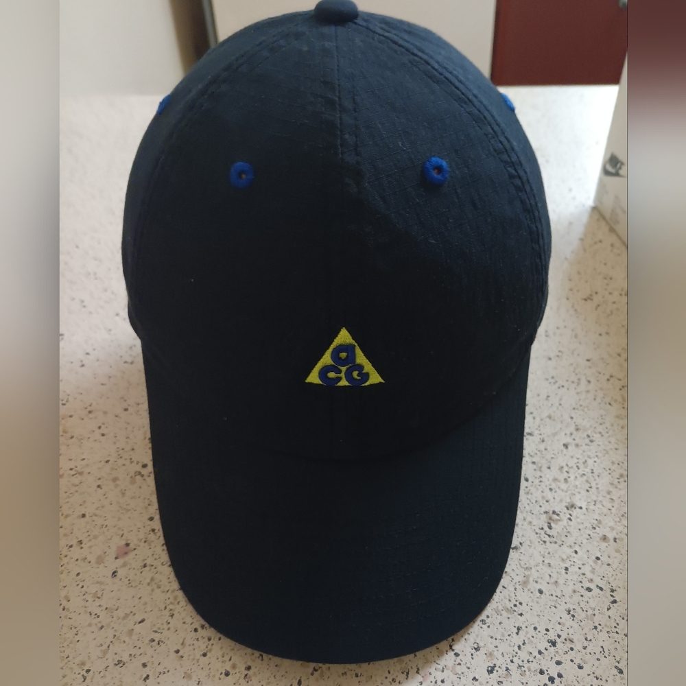 Nike ACG Black Adjustable Hat with Blue Accents